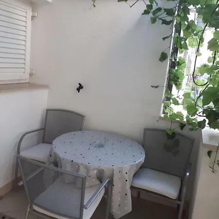 Apartment Dariana *