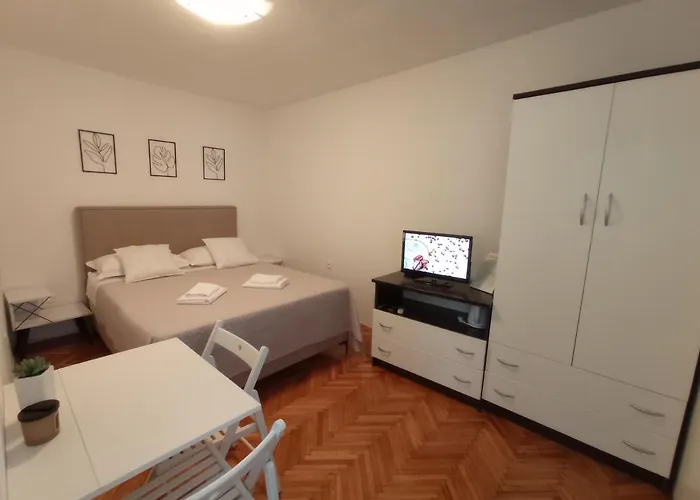 Apartment Dariana Makarska