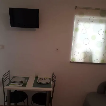 Dariana דירה מאקרסקה